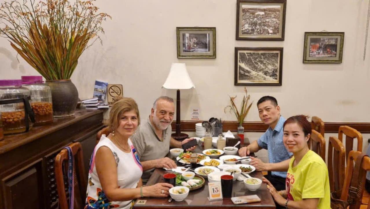 Hanoi Holiday Hotel Zewnętrze zdjęcie