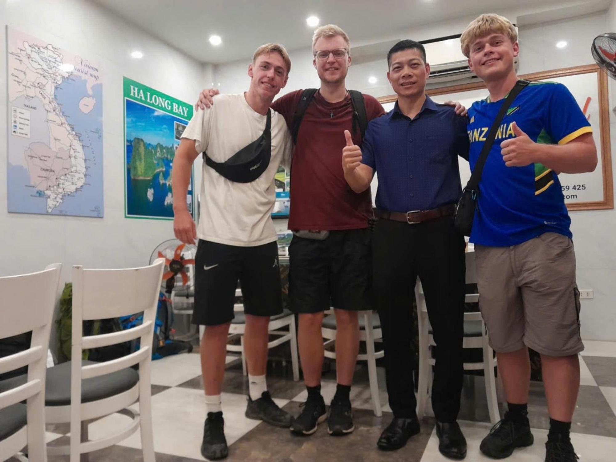 Hanoi Holiday Hotel Zewnętrze zdjęcie